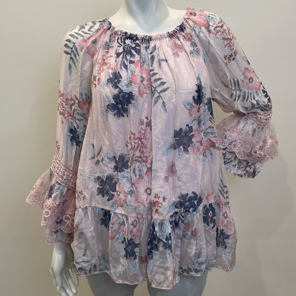 TEMPO PARIS Light Pink Floral Print Flowy Fairy Lace Sleeve Top